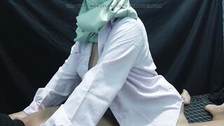 Bosskuu’s mommyis lonely when her husband lives out of town