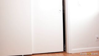 Lulu Chu – Burger Time