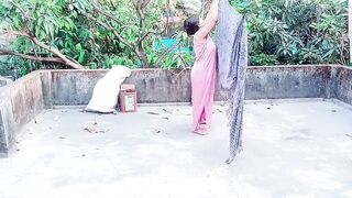 Indian desi married couple hot homemade video in hindi (full video)