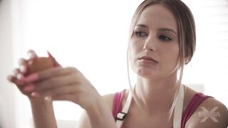 How To Seduce Your Daddy – Scarlett Sage