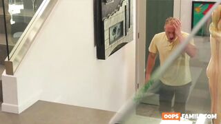 Lexi Lore – Chubby Bunny Begs For Anal 18 04 2025